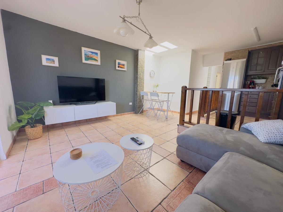 Apartamento Niar Apartment Плая Онда Екстериор снимка