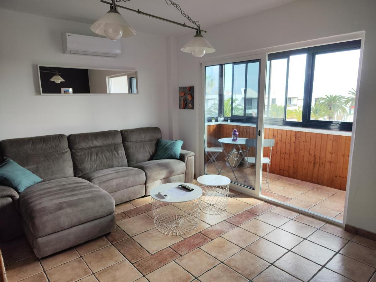 Apartamento Niar Apartment Плая Онда Екстериор снимка