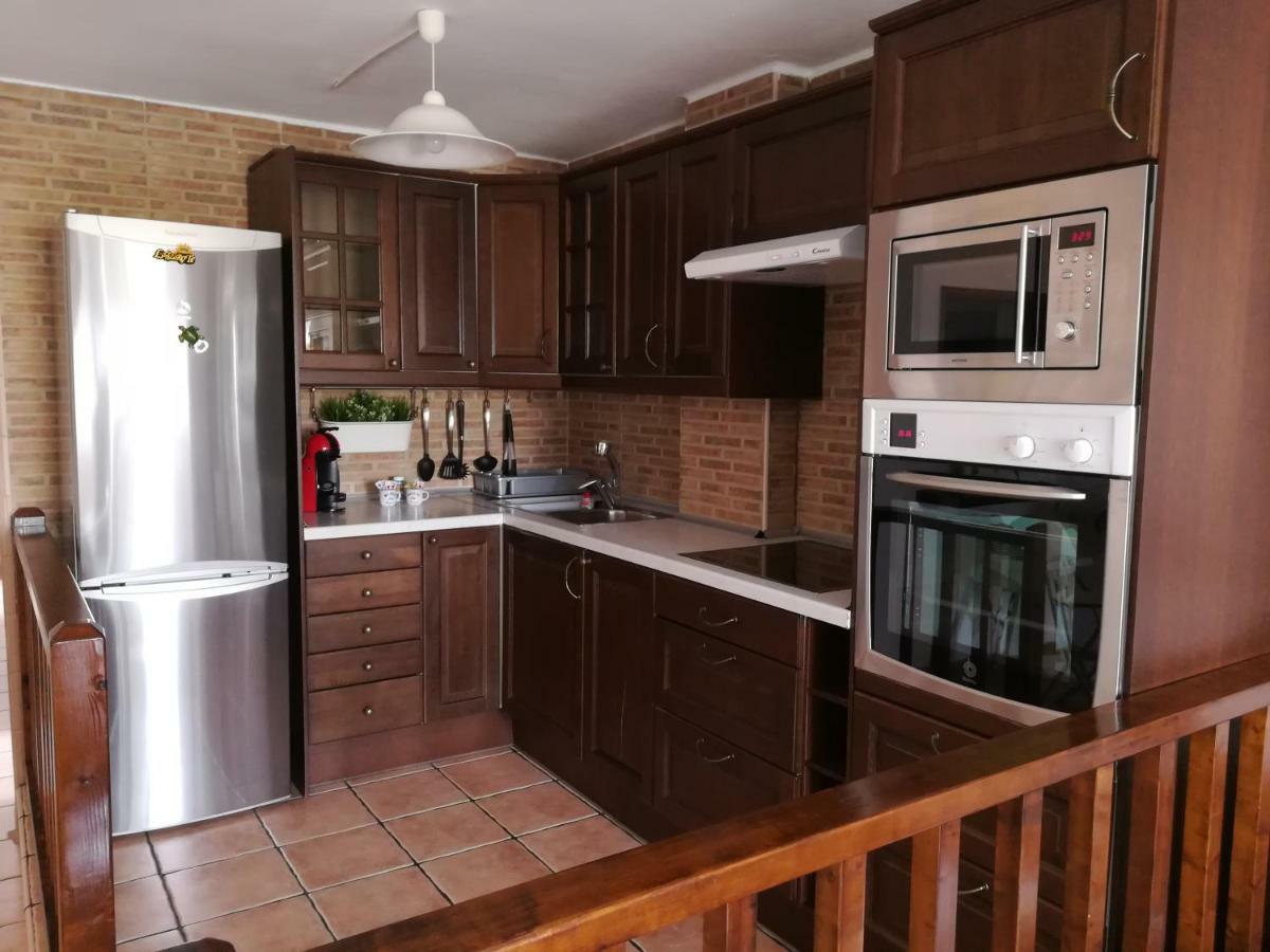 Apartamento Niar Apartment Плая Онда Екстериор снимка
